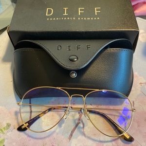 NIB - Diff Blue Light Glasses